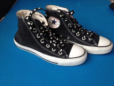 Лот: 5929460. Фото: 1. Кеды CONVErse разм 38. Кеды, кроссовки