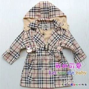 Лот: 2427099. Фото: 1. Пальто реплика Burberry. Верхняя одежда