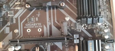 Лот: 19524867. Фото: 1. gigabyte b450m ds3h. Материнские платы
