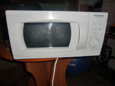 Лот: 3076907. Фото: 1. Микроволновка Elenberg. Микроволновки, мини-печи