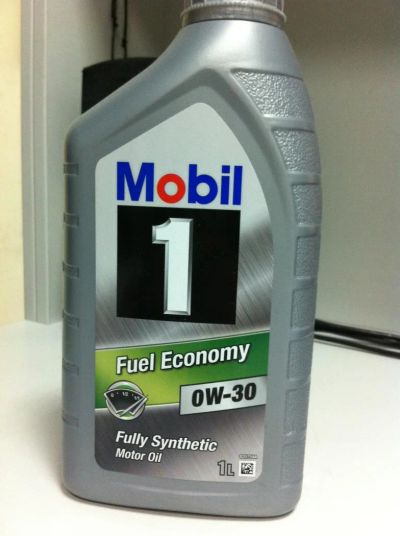 Лот: 6156628. Фото: 1. Масло моторное Mobil 1 Fuel Economy... Масла, жидкости