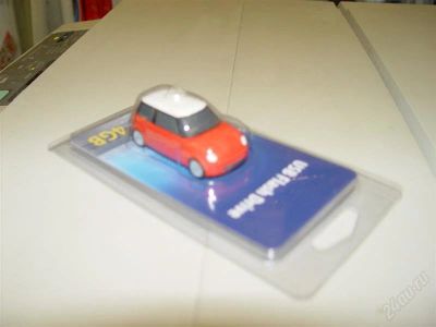 Лот: 822889. Фото: 1. Подарочная флеш карта, резиновый... USB-флеш карты