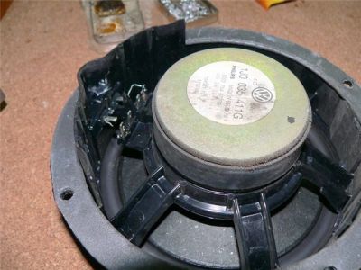 Лот: 5868133. Фото: 1. Штатная акустика VW Passat b5. Акустика автомобильная