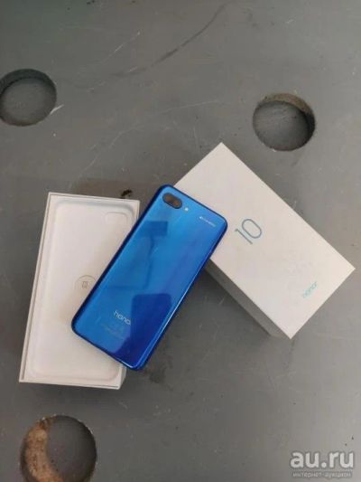 Лот: 17218728. Фото: 1. Honor 10. Смартфоны