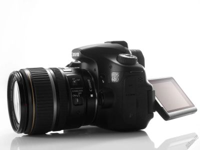 Лот: 5919754. Фото: 1. Зеркальная камера Canon EOS-60D... Цифровые зеркальные