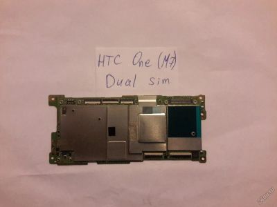 Лот: 5727990. Фото: 1. Системная плата на HTC One (M7... Микросхемы и платы