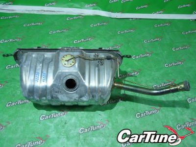 Лот: 10122334. Фото: 1. бензобак R toyota soarer JZZ30... Топливная система