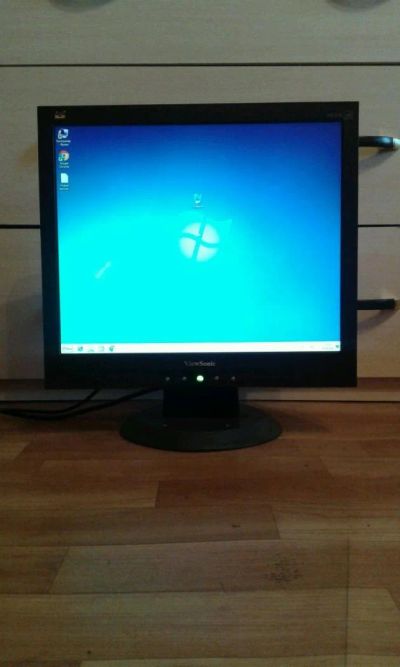 Лот: 8322038. Фото: 1. Монитор ViewSonic VA703b диагональ... ЖК-мониторы