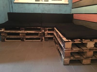 Лот: 8984654. Фото: 1. Диван из поддонов/паллетов. Loft... Другое (мебель для гостиной)