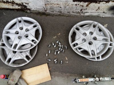 Лот: 14941692. Фото: 1. Колпаки оригинал Honda R 15. Колпаки
