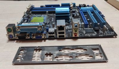 Лот: 20185268. Фото: 1. Мат. плата asus P5G41C-M LX/mATX... Материнские платы