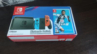 Лот: 18185991. Фото: 1. Nintendo Switch Neon Red/Blue. Игровые приставки, консоли