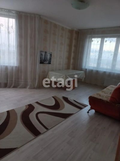 Лот: 20296766. Фото: 1. Сдам 2-комн. кв. 61 кв.м. Красноярск... Квартиры, студии