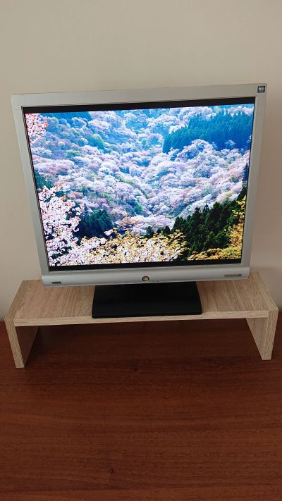 Лот: 19122597. Фото: 1. ЖК монитор 17" Benq G700. ЖК-мониторы