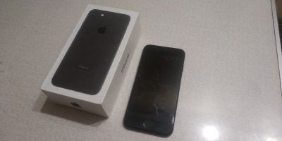 Лот: 15482740. Фото: 1. iPhone 7. Смартфоны