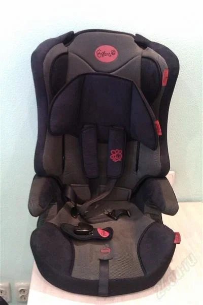 Лот: 2765989. Фото: 1. Детское автокресло Enfant черное... Детские автокресла