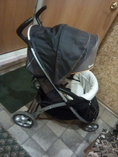 Лот: 5130261. Фото: 1. продам прогулочную коляску!. Коляски