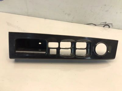 Лот: 21704521. Фото: 1. накладка двери Kia Sorento BL. Кузов