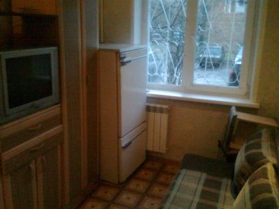 Лот: 3432347. Фото: 1. Сдам Гостинку 8-902-957-10-15. Квартиры, студии
