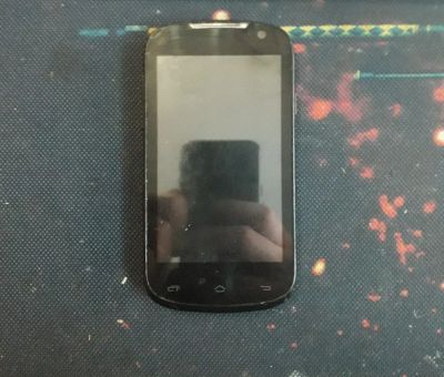 Лот: 15606187. Фото: 1. Смартфон Highscreen Spark. Полностью... Смартфоны