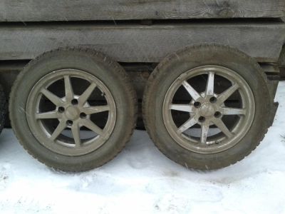 Лот: 4670997. Фото: 1. Зимние колеса 14". Шины на дисках