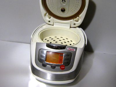 Лот: 24927653. Фото: 1. Мультиварка Boulle BMC-40. Кухонная