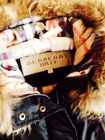 Лот: 5205818. Фото: 1. Пуховик черный женский Burberry... Верхняя одежда