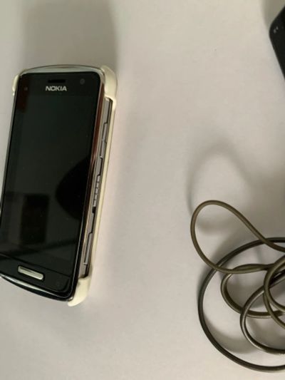 Лот: 16330459. Фото: 1. Телефон Nokia C6. Кнопочные мобильные телефоны