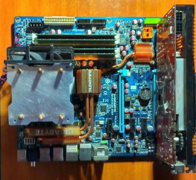 Лот: 10017970. Фото: 1. Intel Core 2 Duo E8400, Gigabyte... Другое (комплектующие)