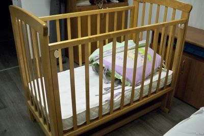 Лот: 14804692. Фото: 1. Кроватка детская до 3-х лет (комплект... Детские кровати и кроватки