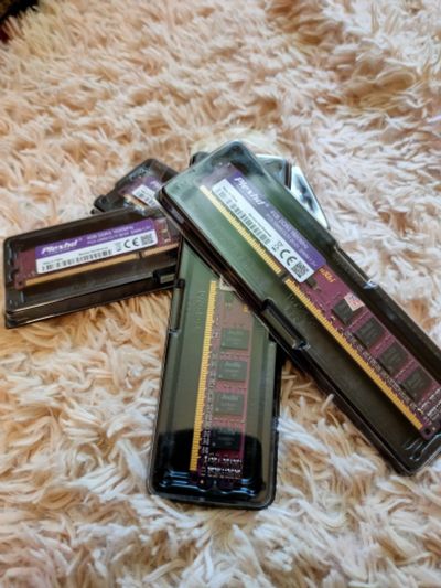 Лот: 17837998. Фото: 1. Оперативная память DDR3 4GB 1600MHz... Оперативная память
