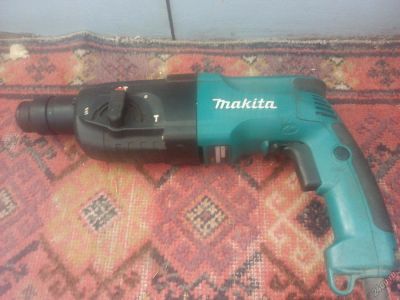 Лот: 5936154. Фото: 1. перфоратор Makita HR2450. Электроинструмент