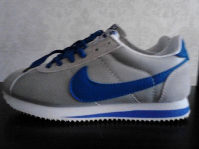 Лот: 4020952. Фото: 1. Кросовки NIKE. Кеды, кроссовки, слипоны