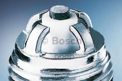 Лот: 14081995. Фото: 1. Свеча зажигания Bosch арт. 0242235715. Другое (автозапчасти)
