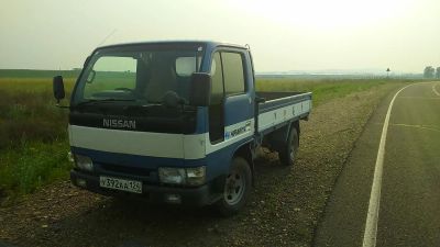 Лот: 7858893. Фото: 1. Ниссан Атлас. Грузовики, автобусы, спецтехника
