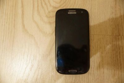 Лот: 6880732. Фото: 1. Samsung galaxy s3 разбит дисплей. Смартфоны
