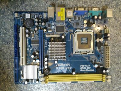 Лот: 12297179. Фото: 1. Материнская плата ASRock G31M-vs2... Материнские платы