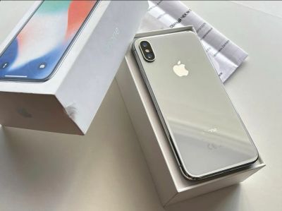 Лот: 20564195. Фото: 1. iPhone X 64Gb White. Смартфоны