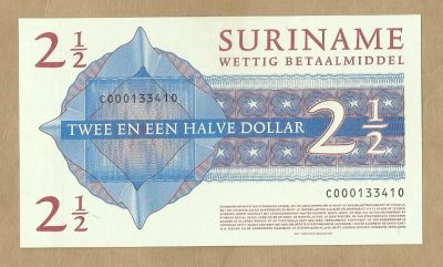 Лот: 10889531. Фото: 1. Суринам 2 1/2 доллара 2004. Америка