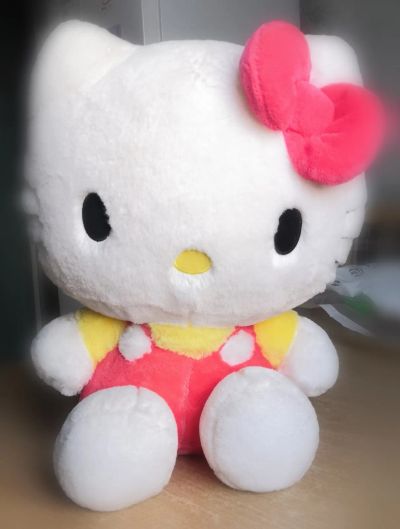 Лот: 19954991. Фото: 1. Игрушка Hello Kitty, 37см. Мягкие