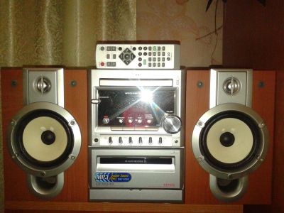 Лот: 7585496. Фото: 1. Муз центр LG LX - M345. Музыкальные центры, магнитолы