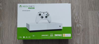 Лот: 18087613. Фото: 1. Xbox one S All digital 1TB. Игровые приставки, консоли