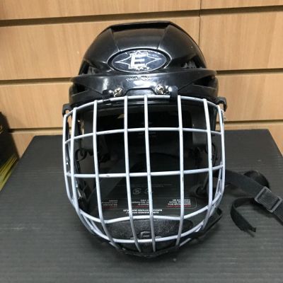 Лот: 12427523. Фото: 1. Хоккейный Шлем Easton S7 Combo... Защита тела