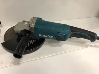 Лот: 12957360. Фото: 1. Угловая шлифмашина Makita GA9050. Электроинструмент