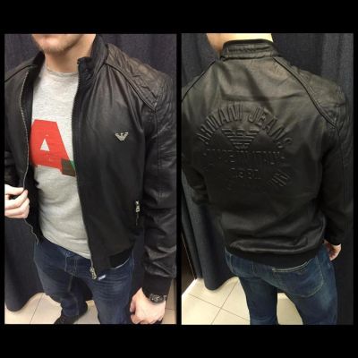 Лот: 7158957. Фото: 1. куртка Armani //. Верхняя одежда