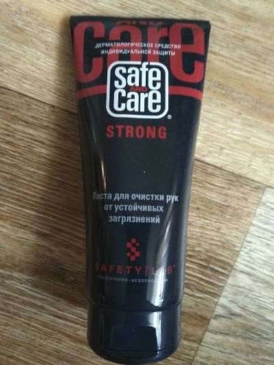 Лот: 16050066. Фото: 1. Паста для очистки рук Safe and... Уход за телом