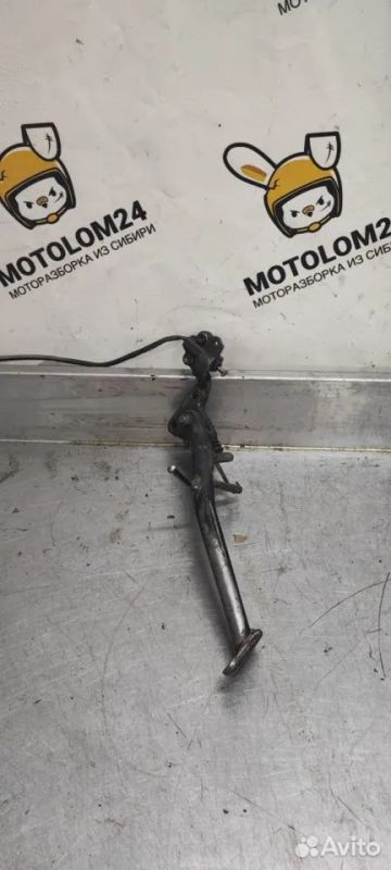 Лот: 22463033. Фото: 1. Боковая подножка Suzuki gsx 600... Запчасти