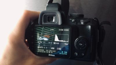 Лот: 17313752. Фото: 1. зеркалка для начинающего фотографа... Цифровые зеркальные