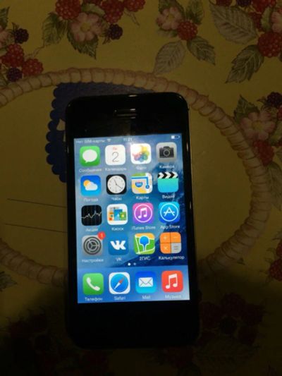 Лот: 6367750. Фото: 1. Apple iPhone 4S 16 GB (черный). Смартфоны