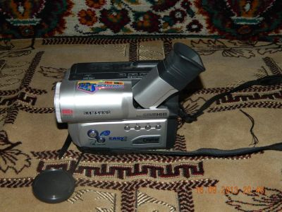Лот: 3183194. Фото: 1. Samsung Vp-W80:8mm Camcorder. Видеокамеры